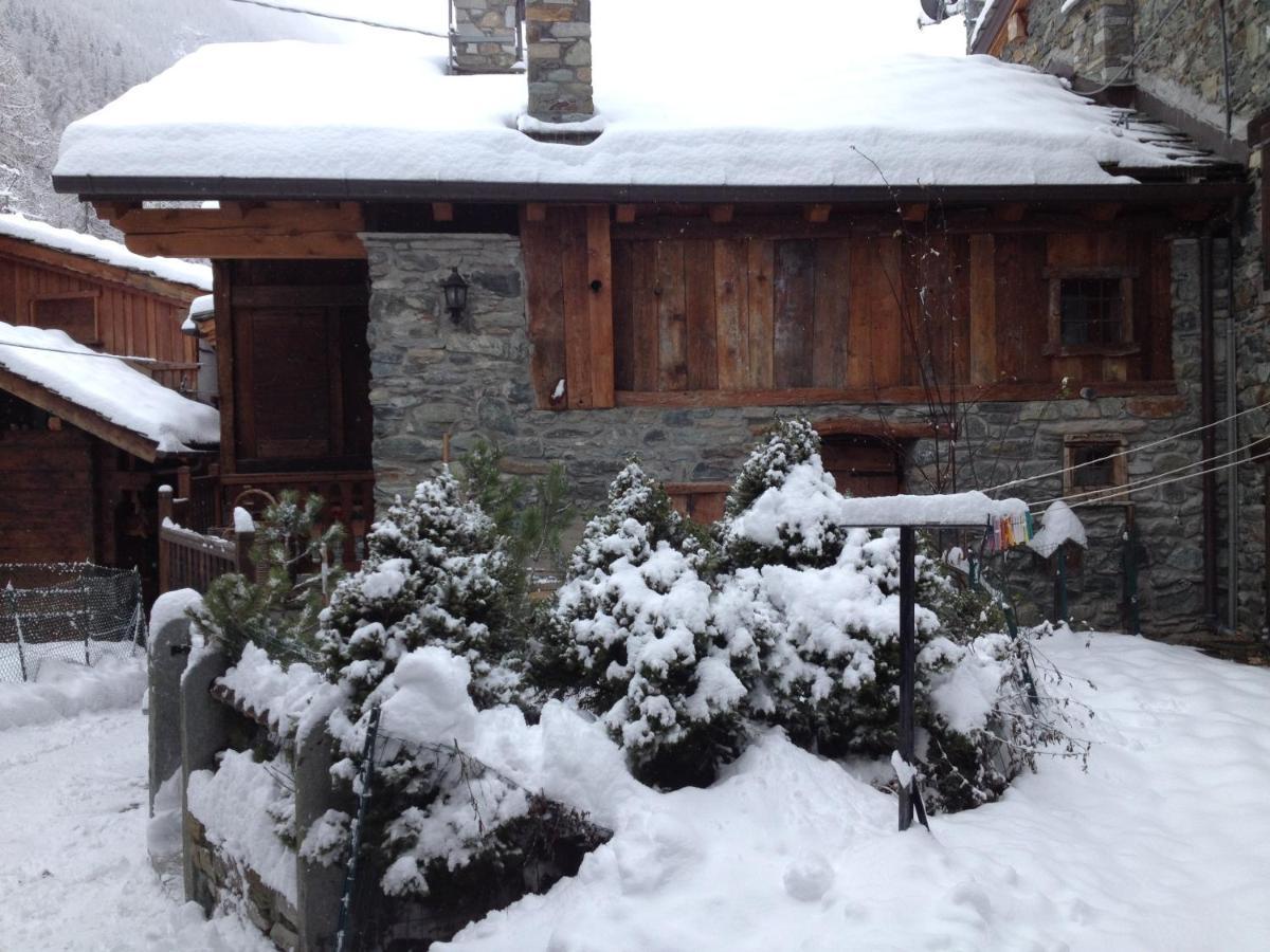 Chalet Cretaz ヴァルトゥルナンシュ エクステリア 写真