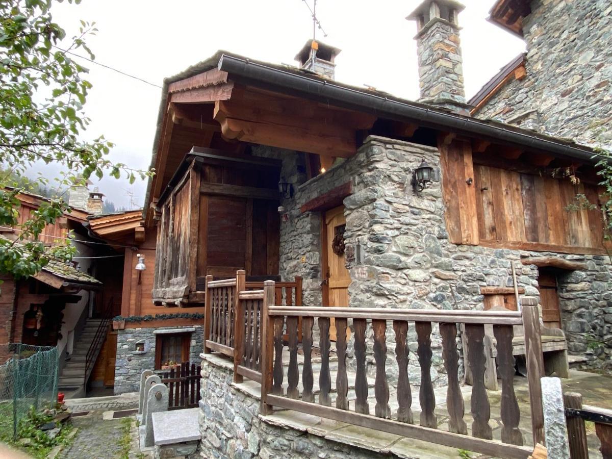 Chalet Cretaz ヴァルトゥルナンシュ エクステリア 写真
