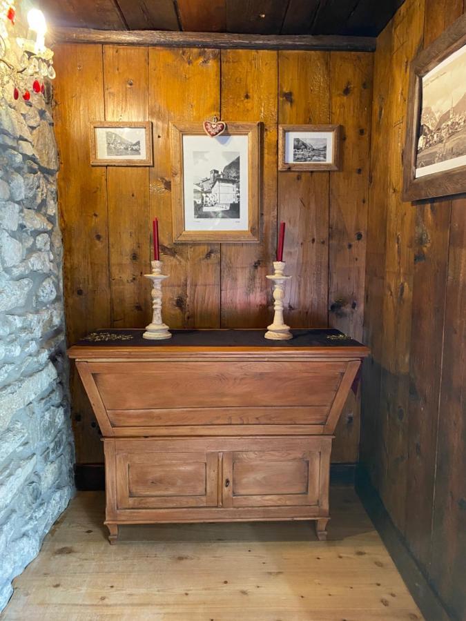 Chalet Cretaz ヴァルトゥルナンシュ エクステリア 写真