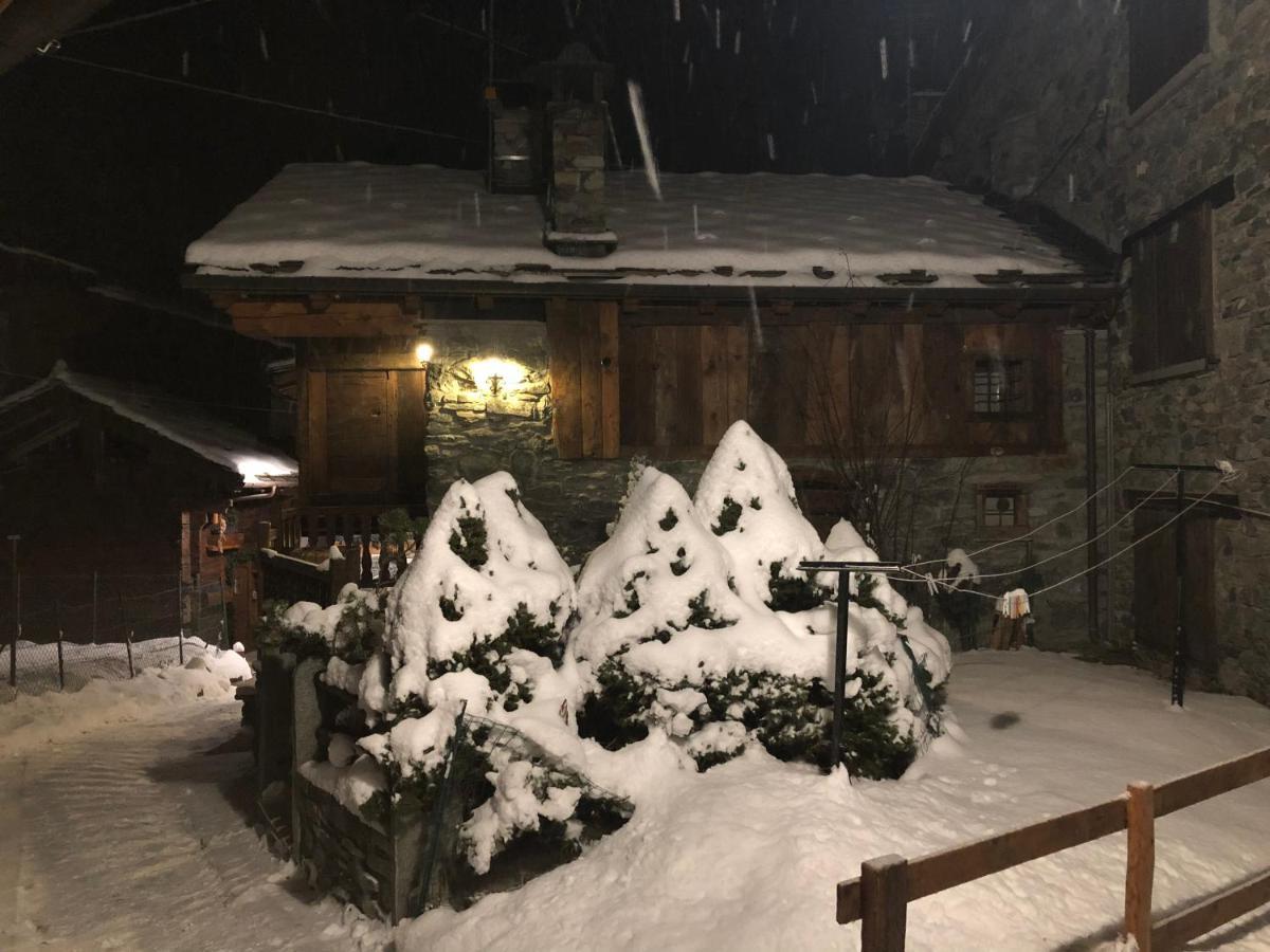 Chalet Cretaz ヴァルトゥルナンシュ エクステリア 写真
