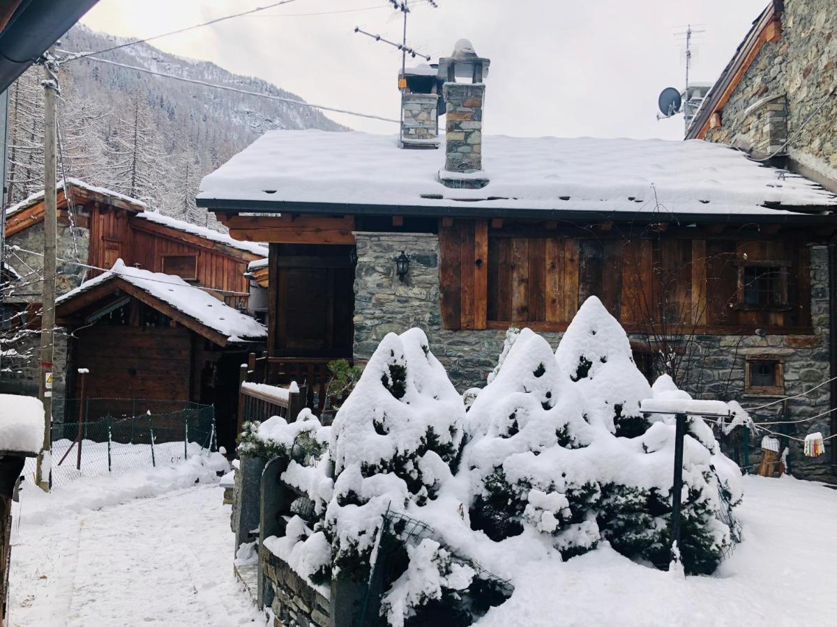Chalet Cretaz ヴァルトゥルナンシュ エクステリア 写真