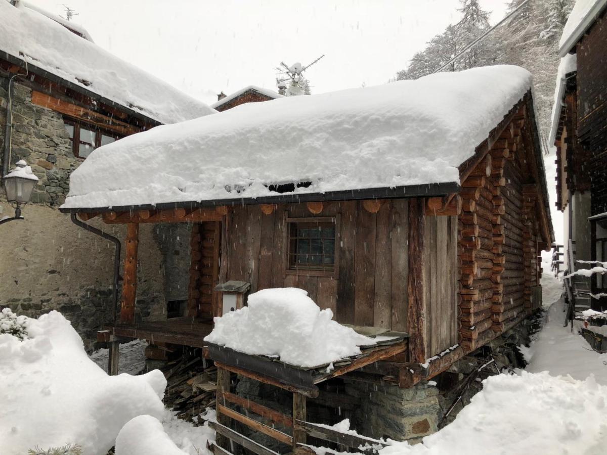 Chalet Cretaz ヴァルトゥルナンシュ エクステリア 写真