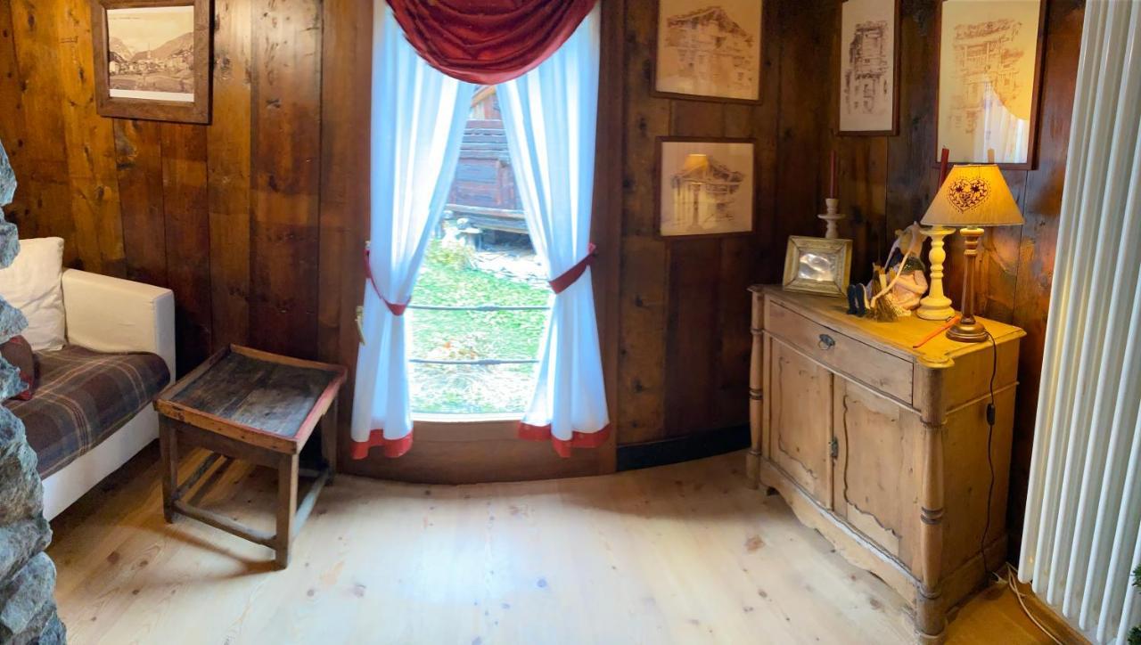 Chalet Cretaz ヴァルトゥルナンシュ エクステリア 写真